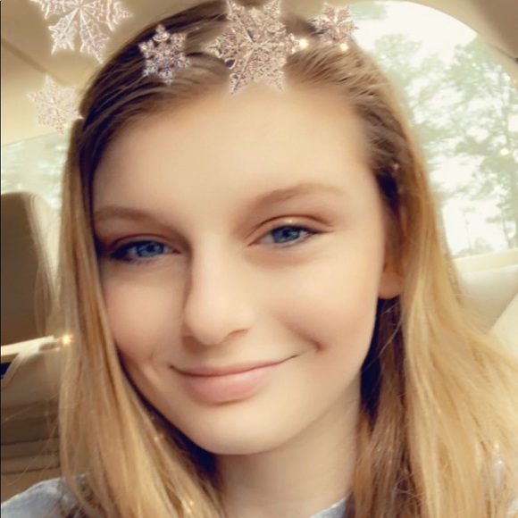 Meet your Posher, Maggie - Picture 1 of 1